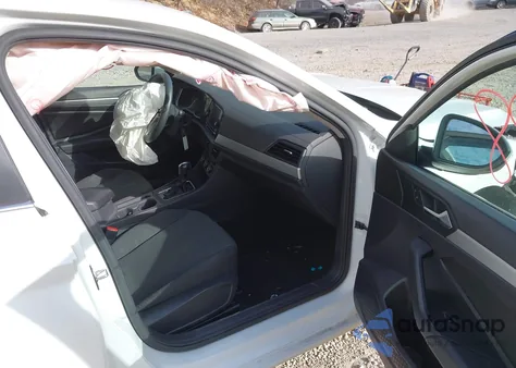 2019 Volkswagen Jetta 1.4T R-Line/1.4T S/1.4T Se z USA, uszkodzony, nr VIN 3VWC57BU3KM018691